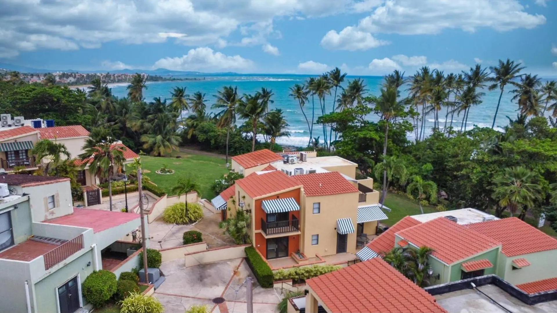Holiday home Charming Oceanview Property, Perfect For Families Humacao