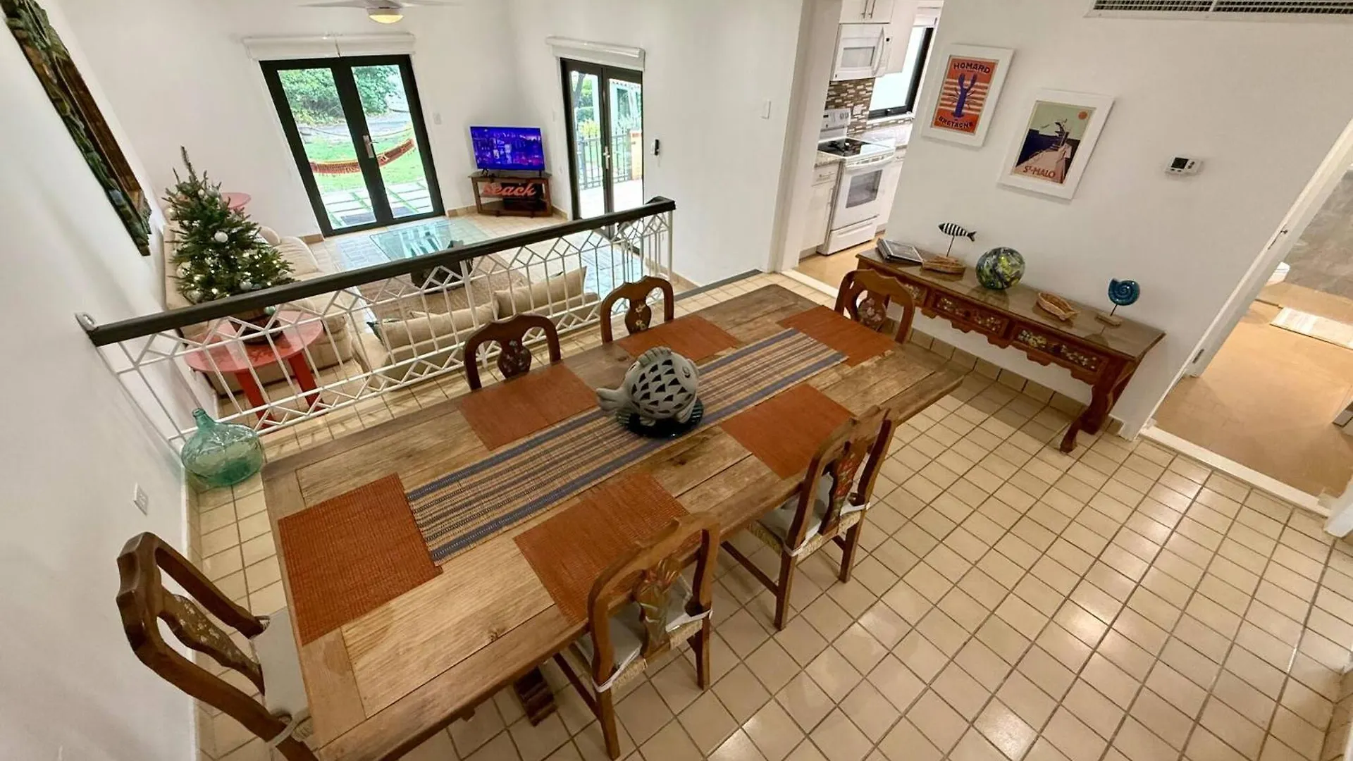 Charming Oceanview Property, Perfect For Families Humacao
